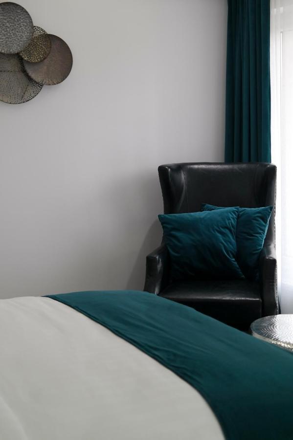 Velvet Home วาตราดอร์เนย์ ภายนอก รูปภาพ