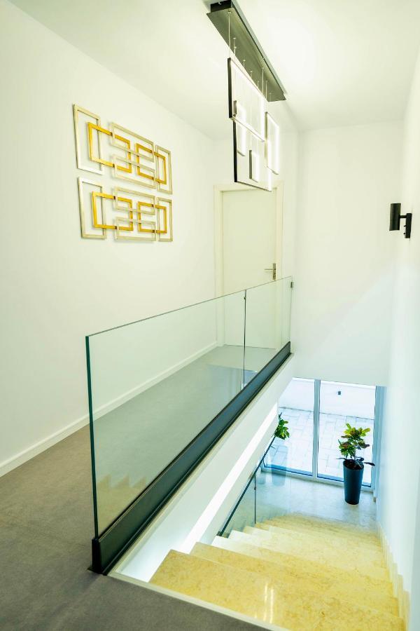 Velvet Home วาตราดอร์เนย์ ภายนอก รูปภาพ