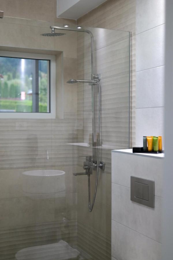 Velvet Home วาตราดอร์เนย์ ภายนอก รูปภาพ
