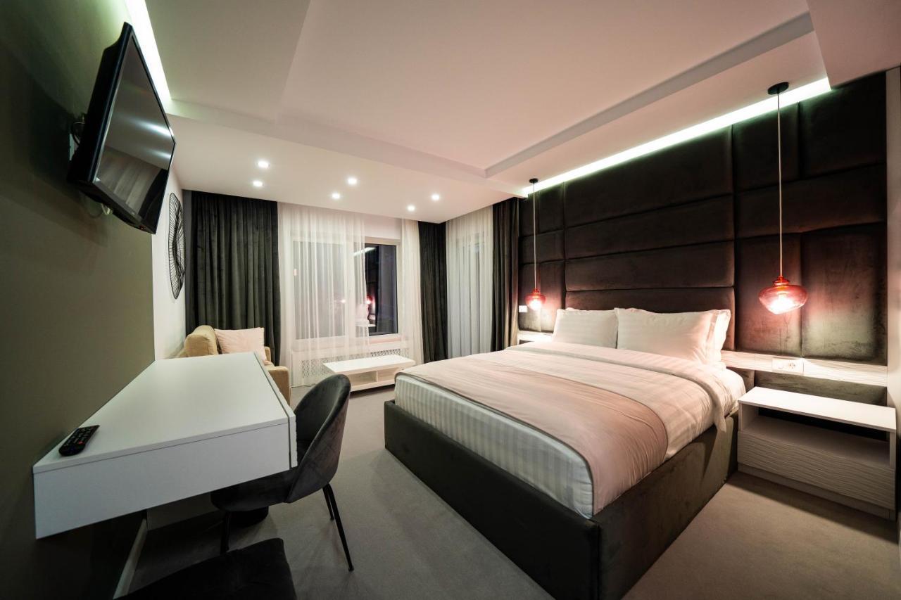 Velvet Home วาตราดอร์เนย์ ภายนอก รูปภาพ